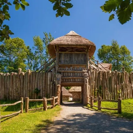 Cara Self Catering Tiny Appartamento *