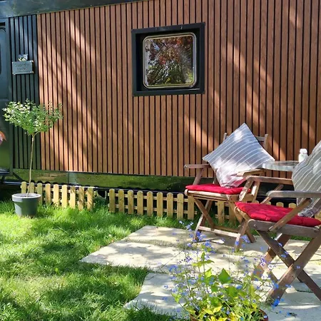 Cara Self Catering Tiny *