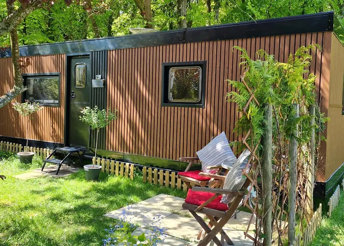 شقة Cara Self Catering Tiny