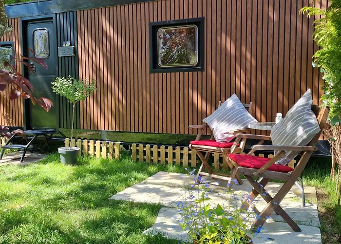 Cara Self Catering Tiny *